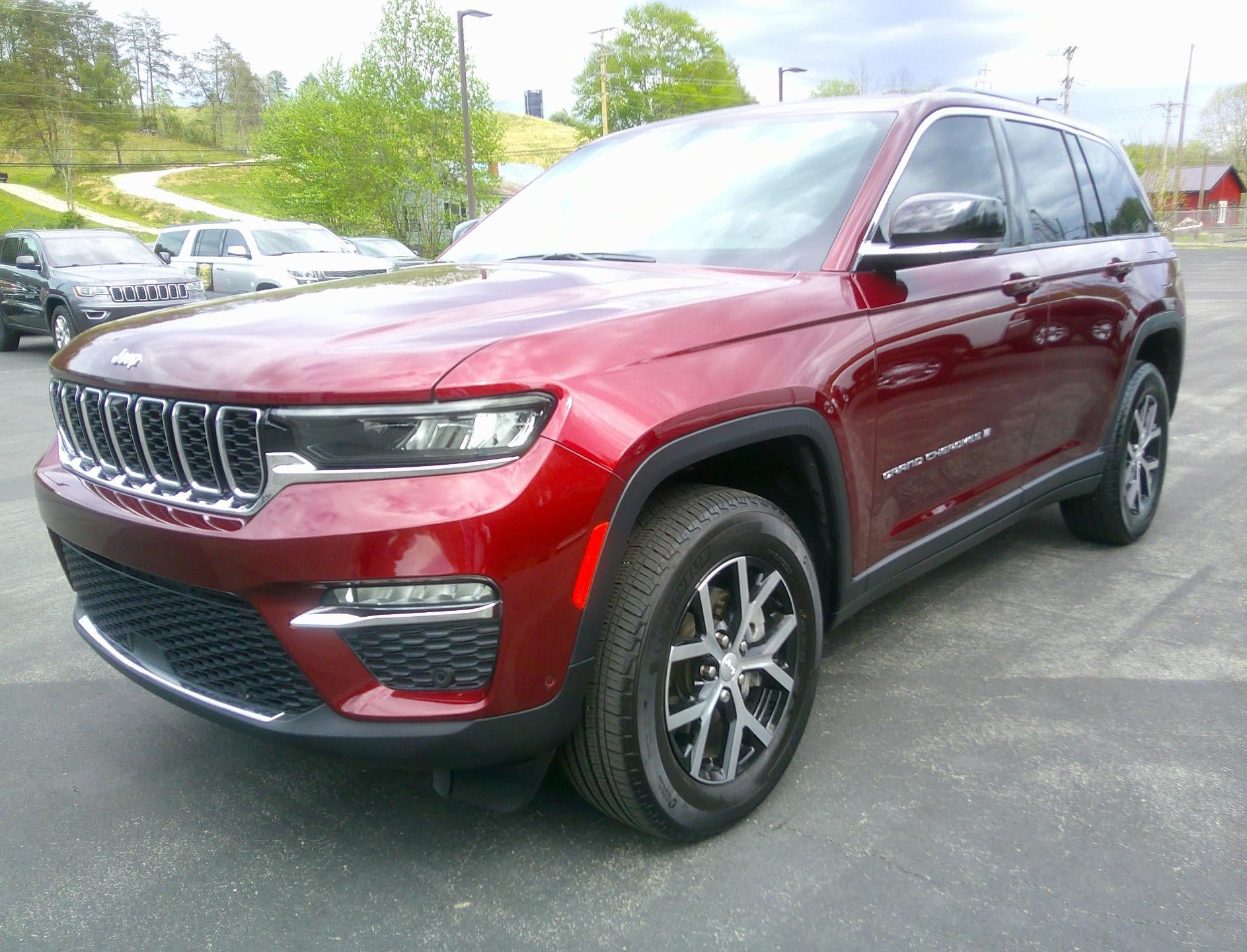 Used 2023 Jeep Grand Cherokee Limited w/ Luxury Tech Group II