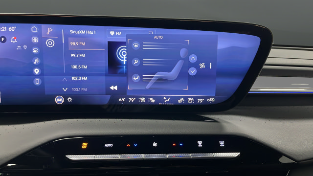 Used 2026 Buick Enclave Avenir AWD/4WD image 18