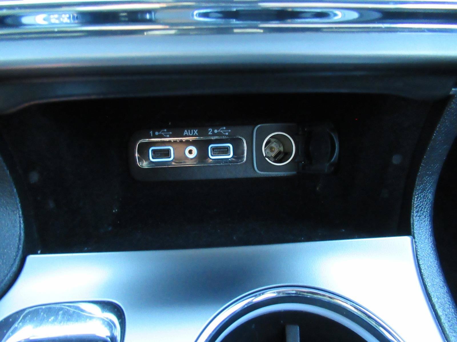 Used 2018 Jeep Grand Cherokee Altitude RWD image 27