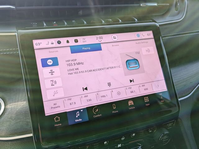 New 2025 Jeep Grand Cherokee L Limited w/ Luxury Tech Group II image 24