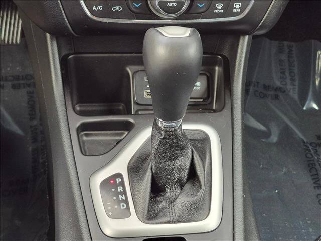 Used 2014 Jeep Cherokee Limited FWD image 12