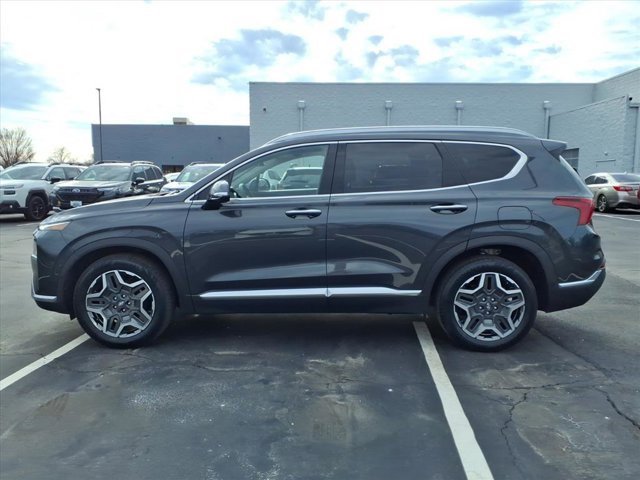 Used 2023 Hyundai Santa Fe Limited image 4