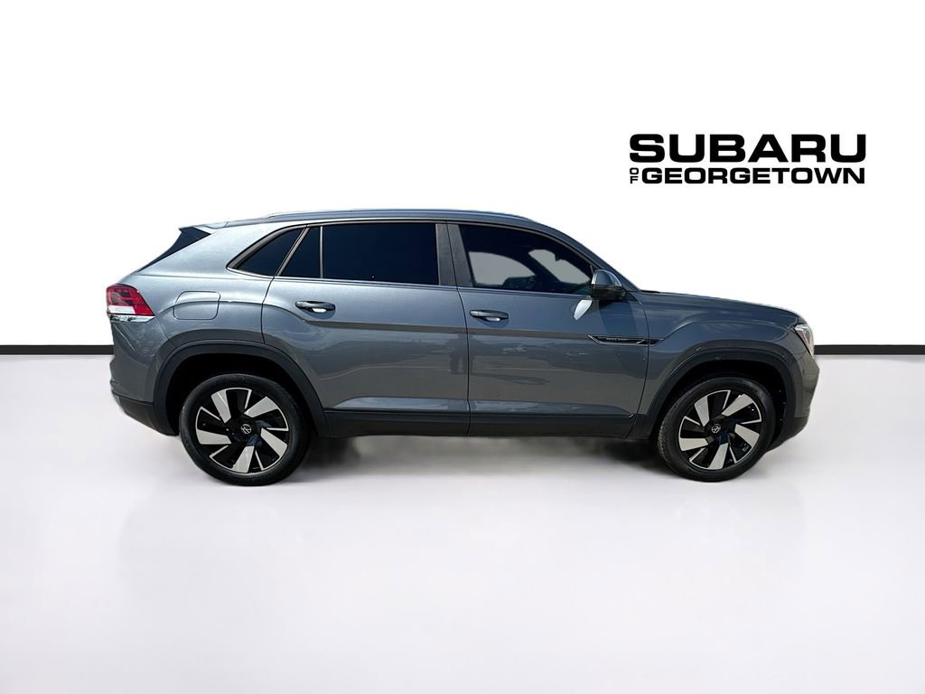 Used 2024 Volkswagen Atlas Cross Sport SE image 8