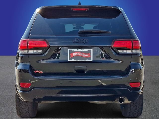 Used 2021 Jeep Grand Cherokee Laredo X image 5