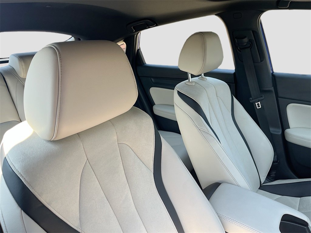 Used 2023 Acura Integra A-Spec image 28