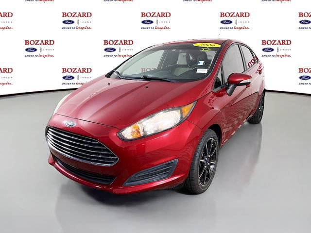 Used 2016 Ford Fiesta SE w/ Cold Weather Package FWD image 4