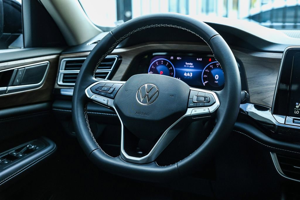 New 2026 Volkswagen Atlas SE image 7