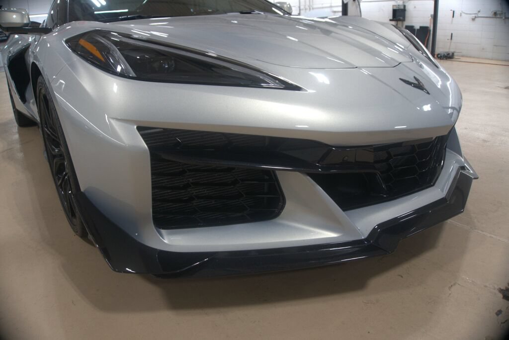 Used 2024 Chevrolet Corvette Z06 w/ Battery Protection Package RWD image 9