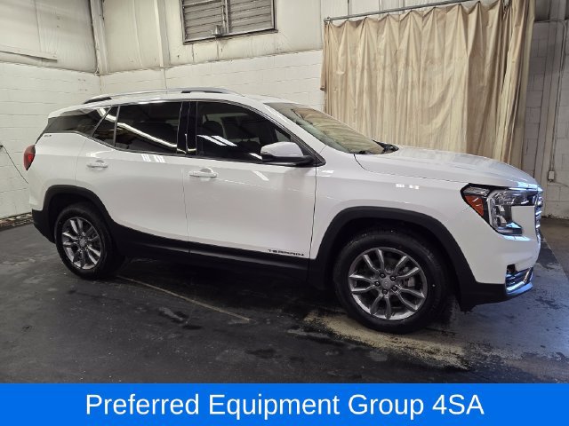 Used 2023 GMC Terrain SLT AWD/4WD image 6