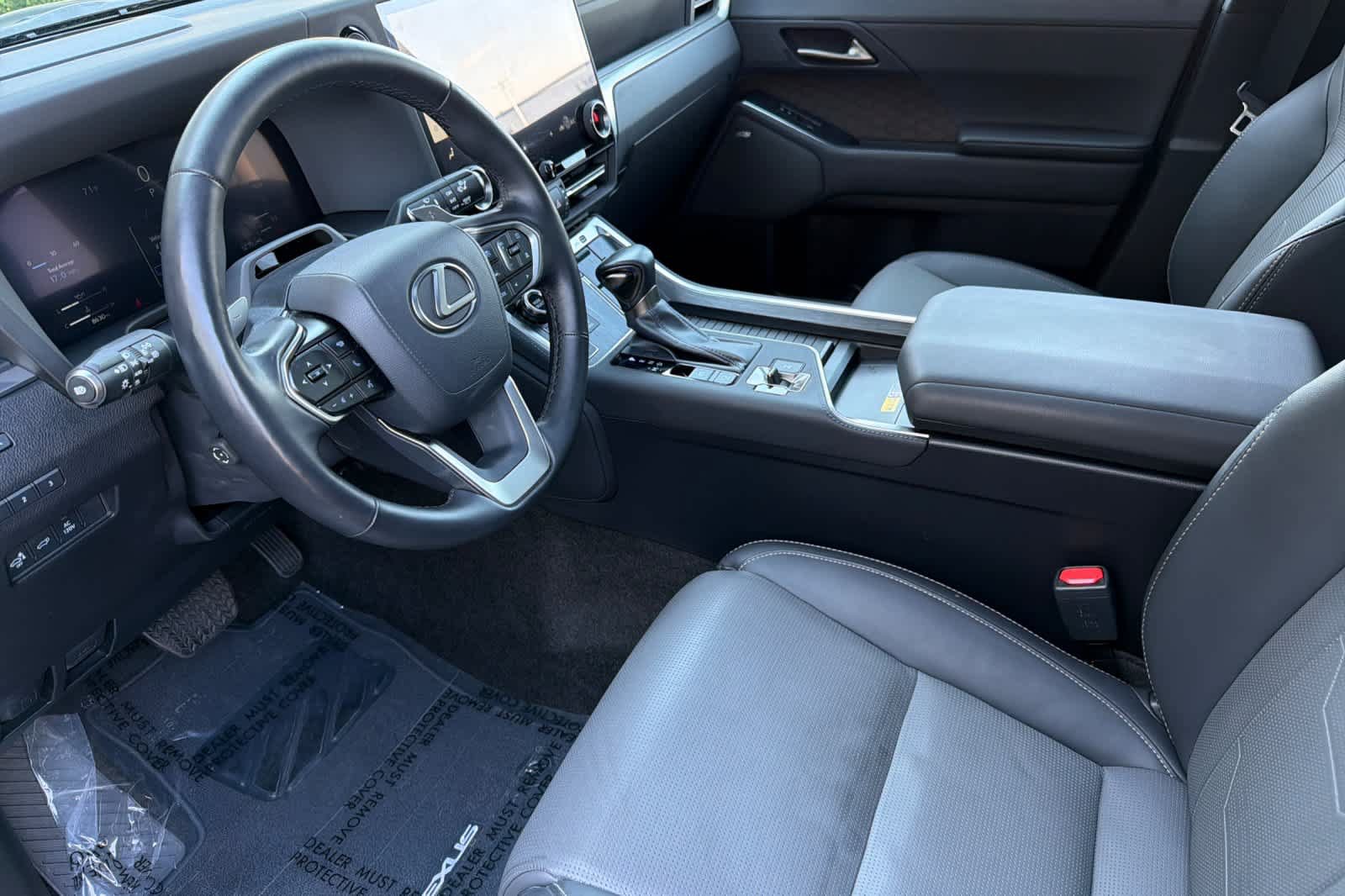 Certified 2024 Lexus GX 550 w/ Accessory Package (Z1) AWD/4WD image 11