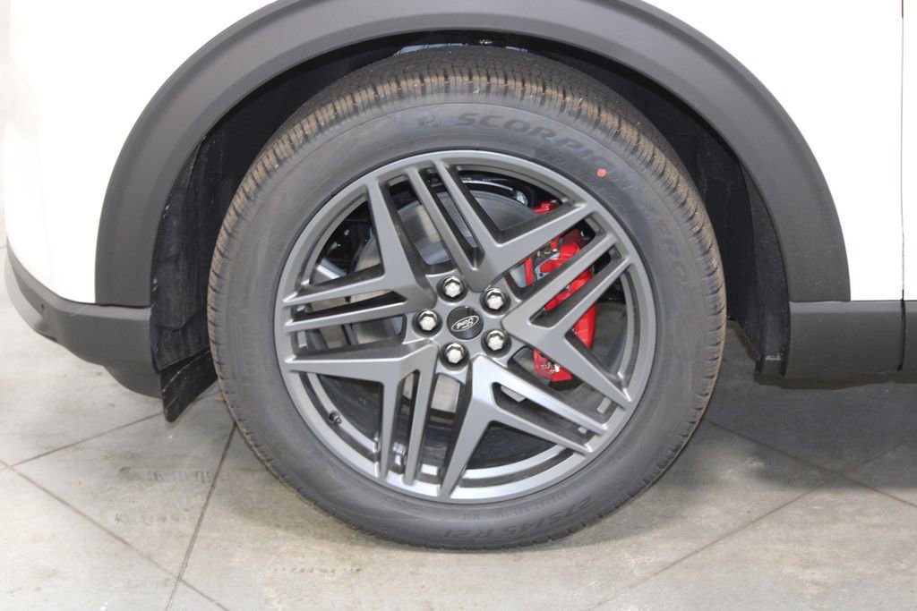 New 2026 Ford Explorer ST image 18