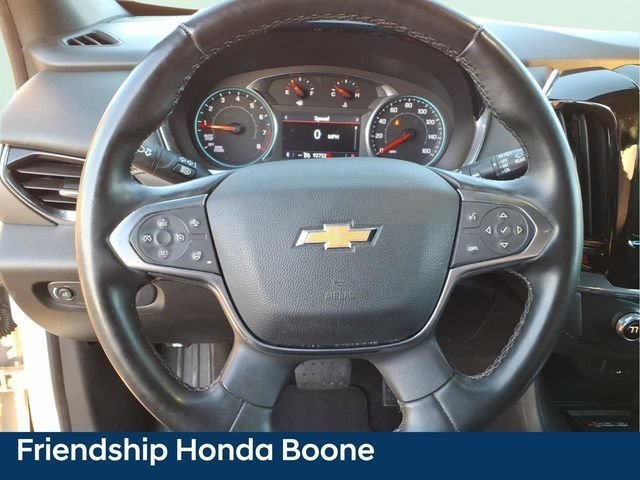 Used 2023 Chevrolet Traverse LT FWD image 25