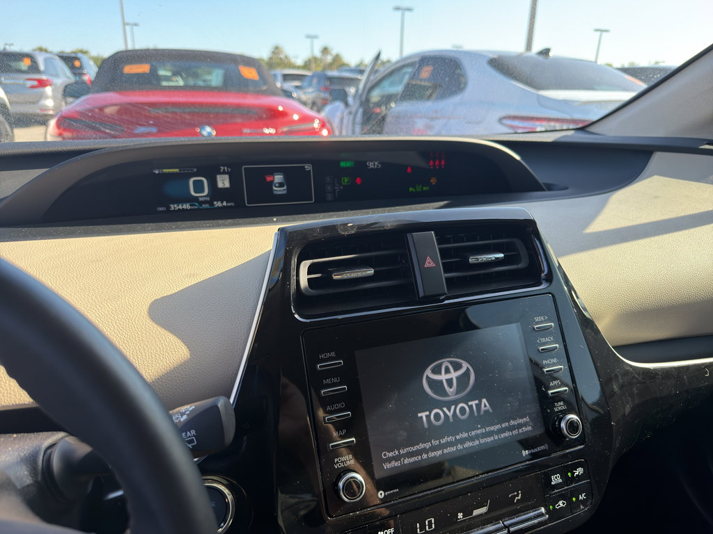 Used 2022 Toyota Prius XLE FWD image 6