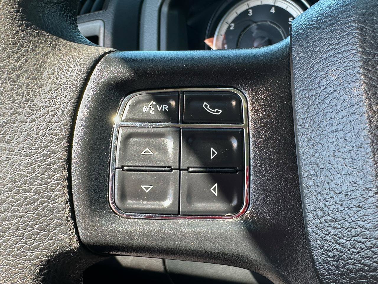 Used 2018 RAM 1500 Express w/ Express Value Package AWD/4WD image 20