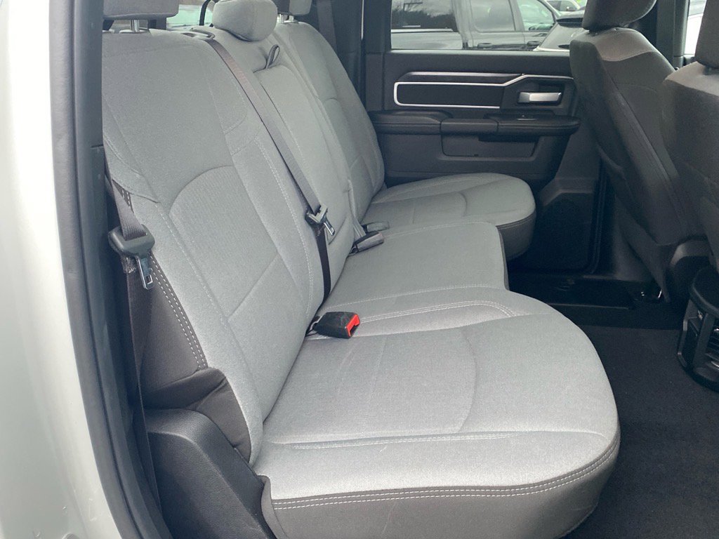 Used 2024 RAM 2500 Big Horn w/ Safety Group image 25