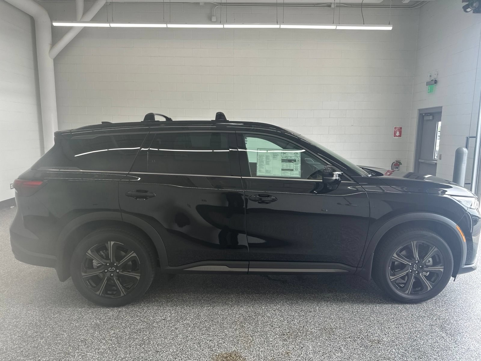 New 2027 INFINITI QX60 Autograph w/ Dark Cargo Package AWD/4WD image 8