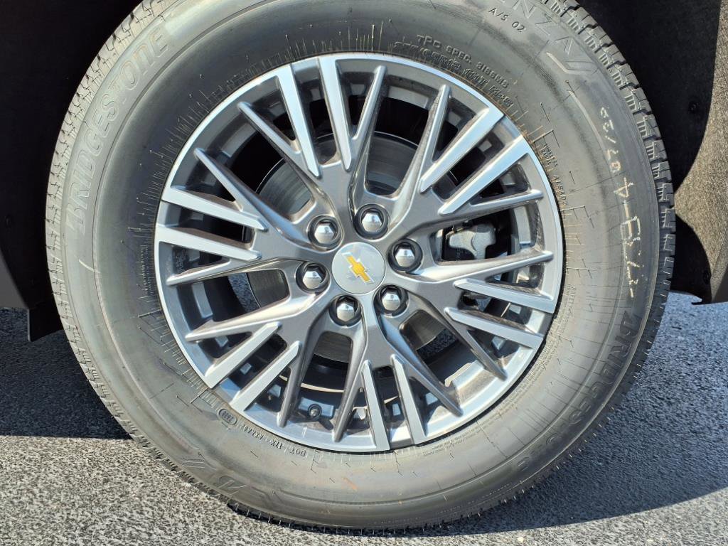 New 2026 Chevrolet Traverse LT w/ Driver Confidence Package image 29