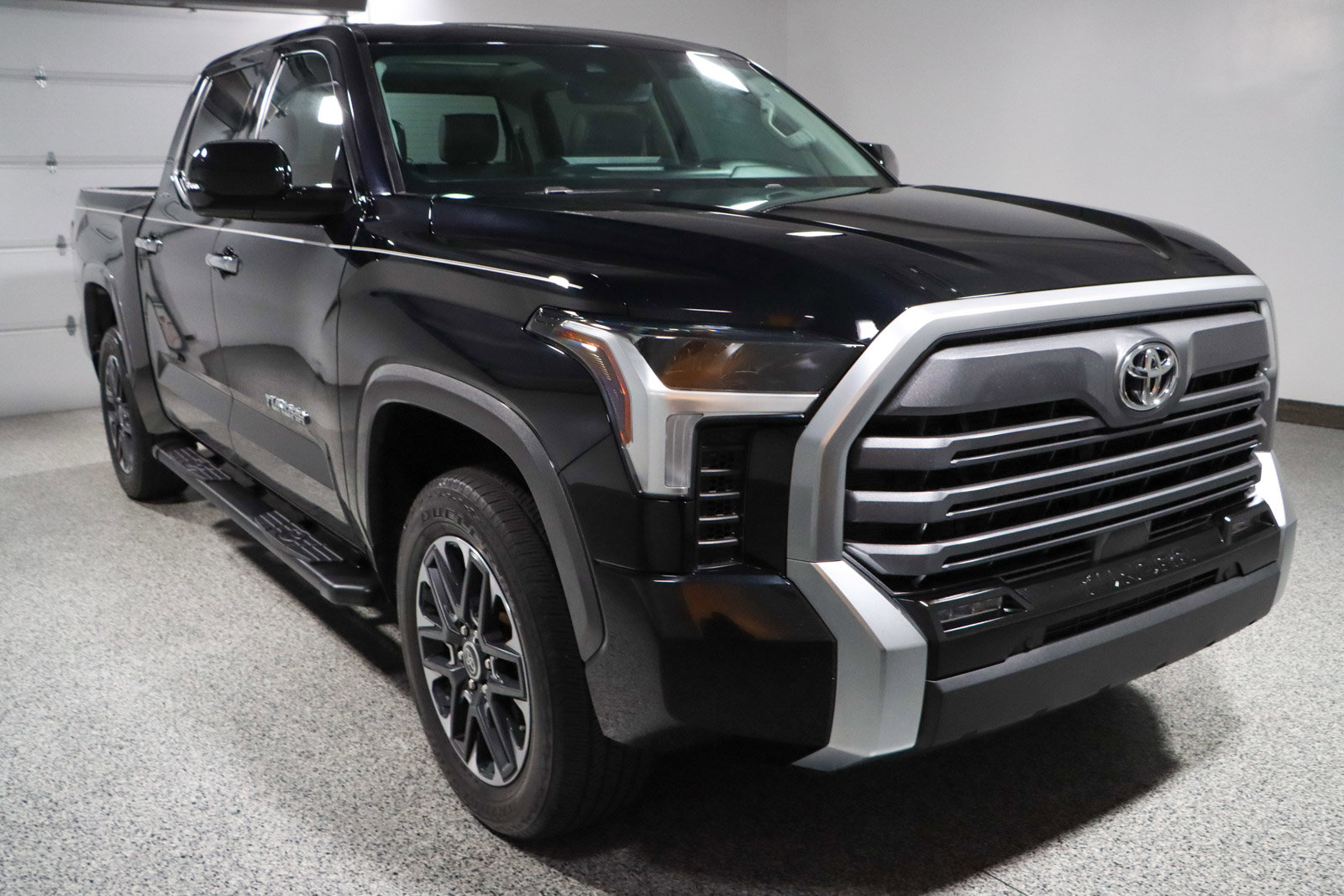 Used 2024 Toyota Tundra Limited image 5