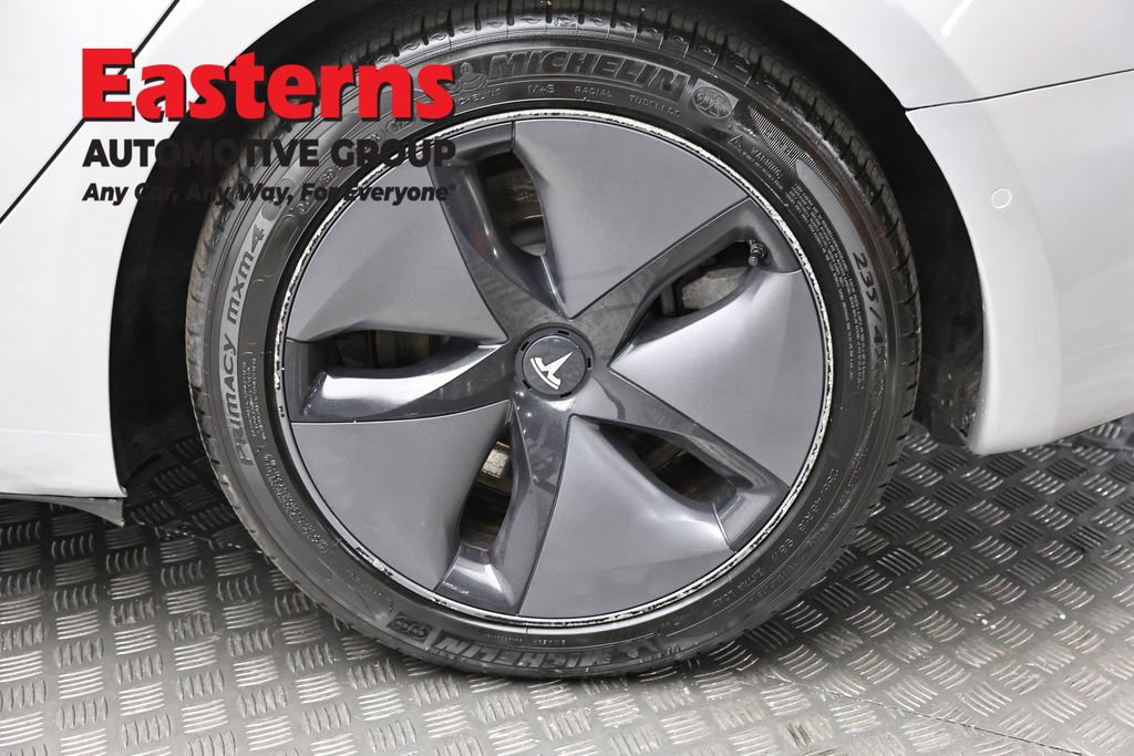 Used 2018 Tesla Model 3 Long Range image 8