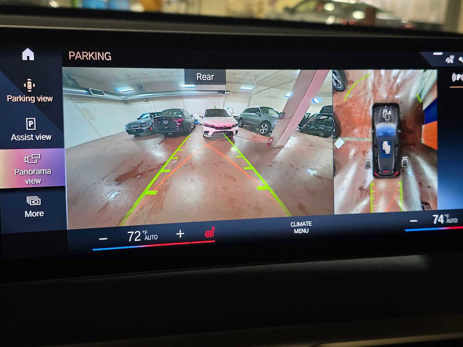 Used 2022 BMW iX xDrive50 w/ Convenience Package image 32