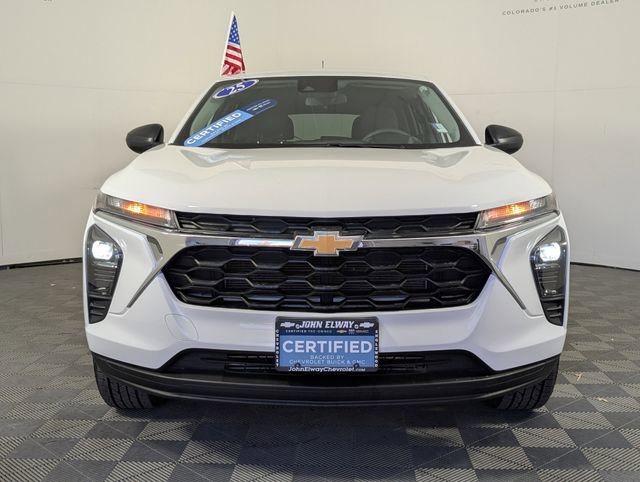 Certified 2025 Chevrolet Trax LS image 11