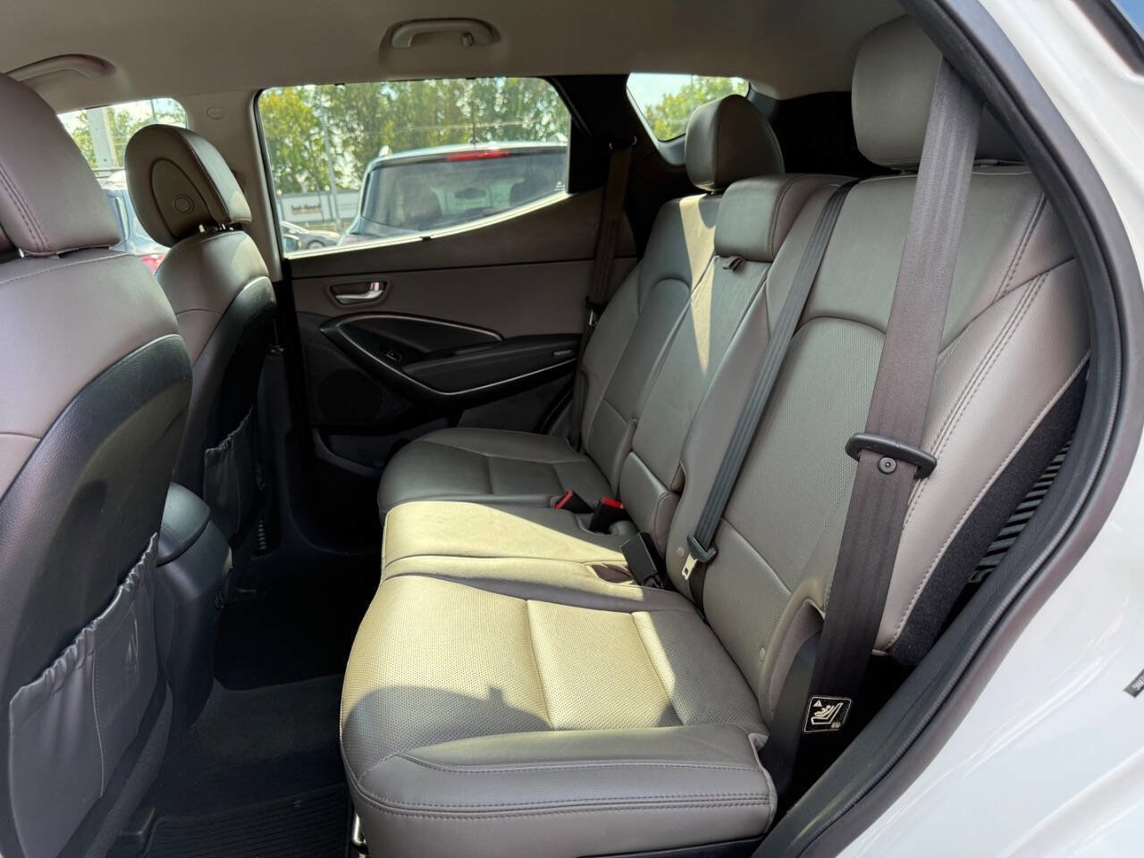 Used 2017 Hyundai Santa Fe Sport image 10