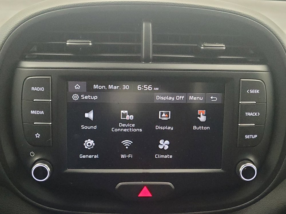 Used 2025 Kia Soul LX w/ LX Technology Package image 25