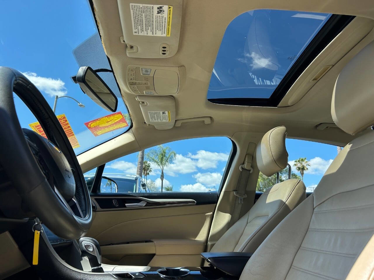 Used 2014 Ford Fusion SE w/ Equipment Group 202A FWD image 21