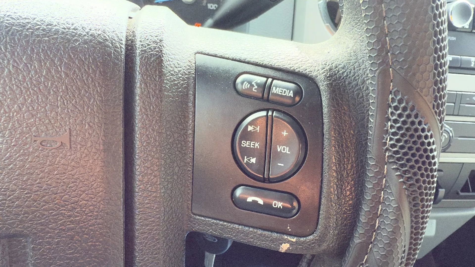 Used 2015 Ford F250 XLT w/ Snow Plow Prep Package image 11