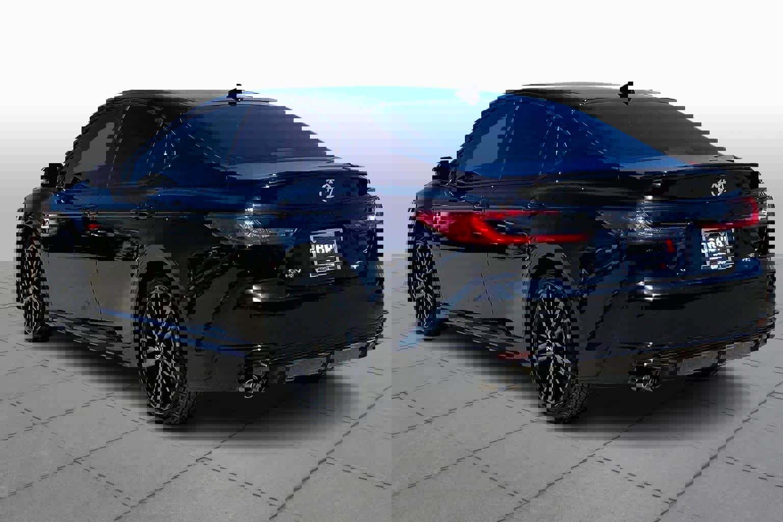 Used 2025 Toyota Camry XSE image 12