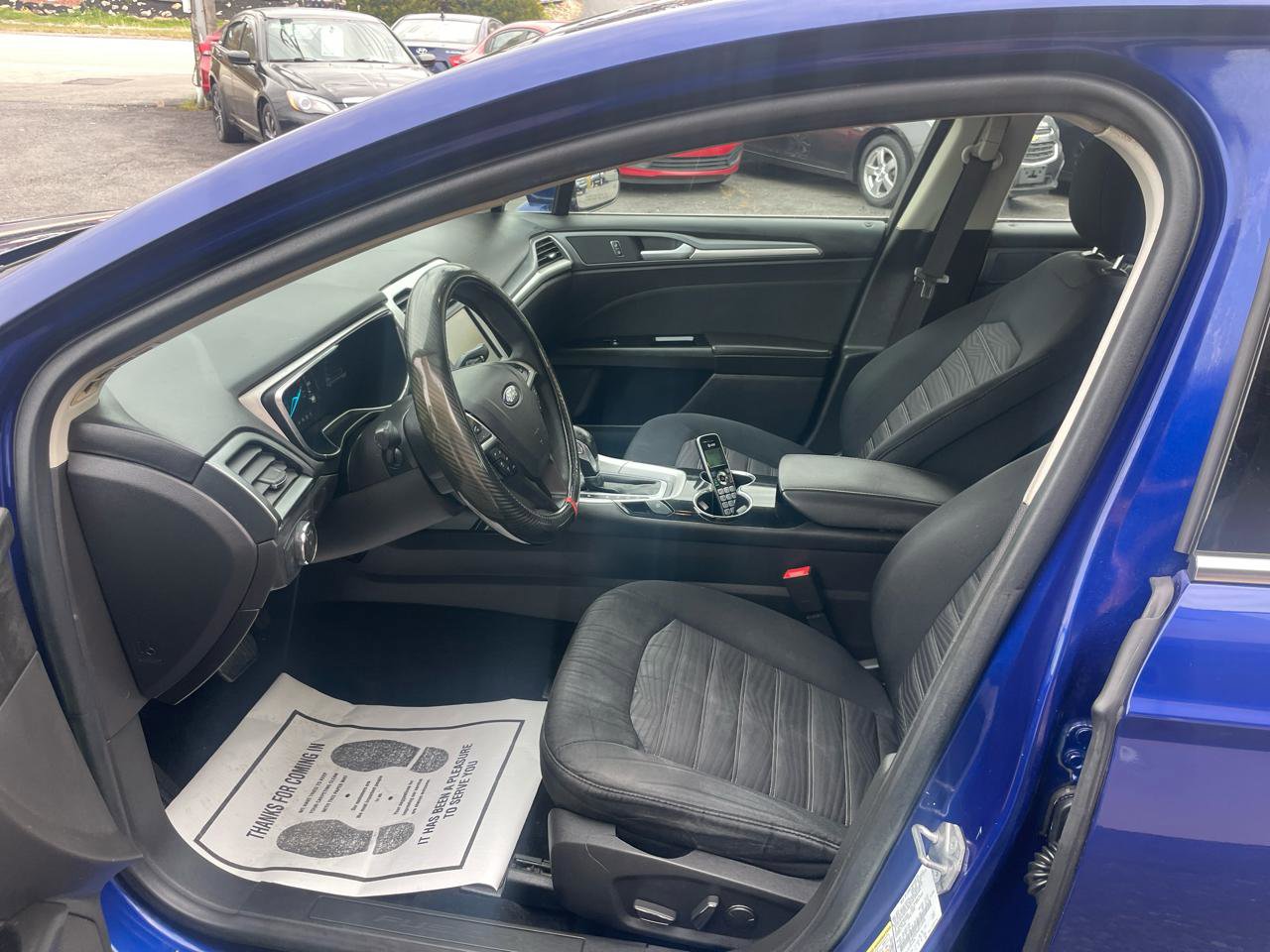 Used 2016 Ford Fusion SE image 23