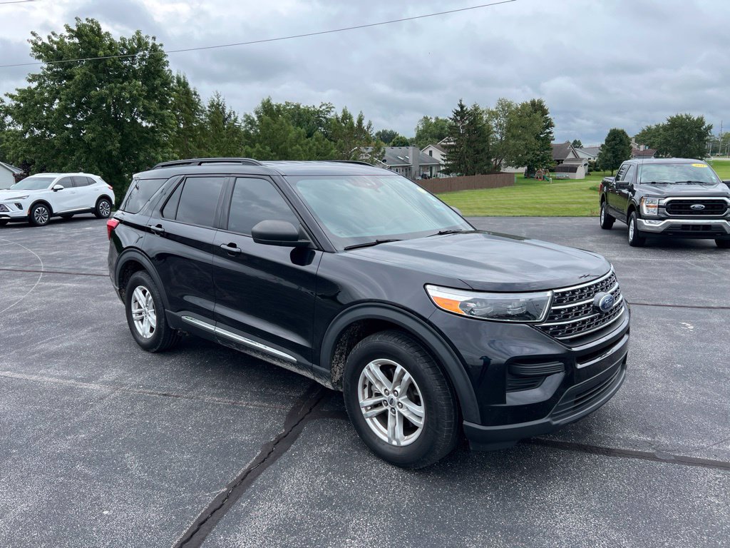 Used 2020 Ford Explorer XLT AWD/4WD image 1