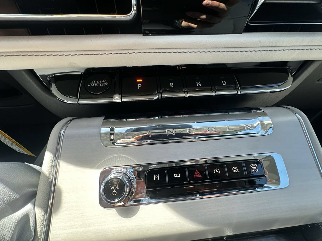 New 2026 Lincoln Aviator Reserve AWD/4WD image 26