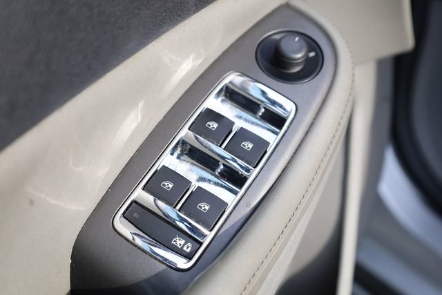 Used 2013 Chevrolet Malibu LS image 15