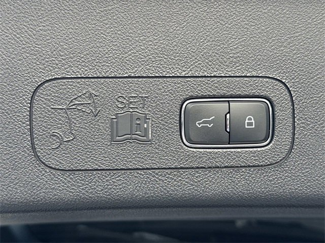 Used 2025 Lincoln Aviator Black Label w/ Jet Appearance Package image 15