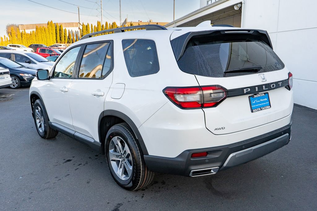New 2026 Honda Pilot EX-L image 8