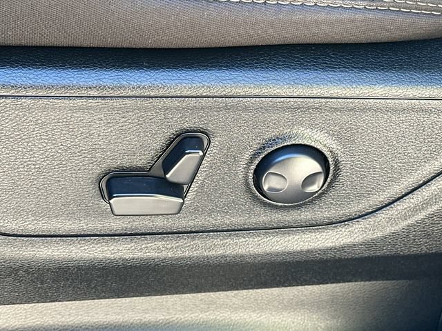 Used 2023 RAM 1500 Big Horn AWD/4WD image 37