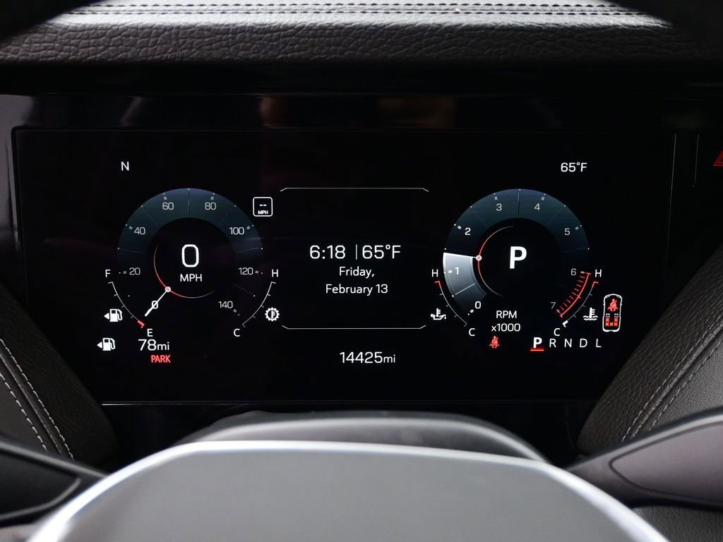 Used 2025 GMC Yukon XL Denali image 23