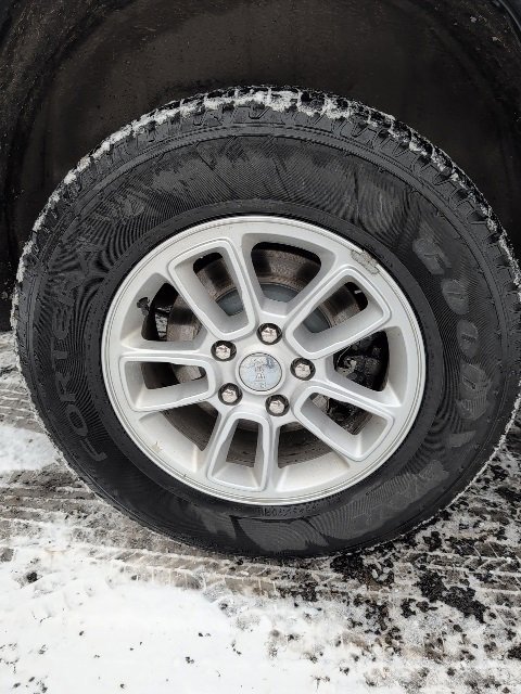 Used 2020 Jeep Grand Cherokee Laredo image 9