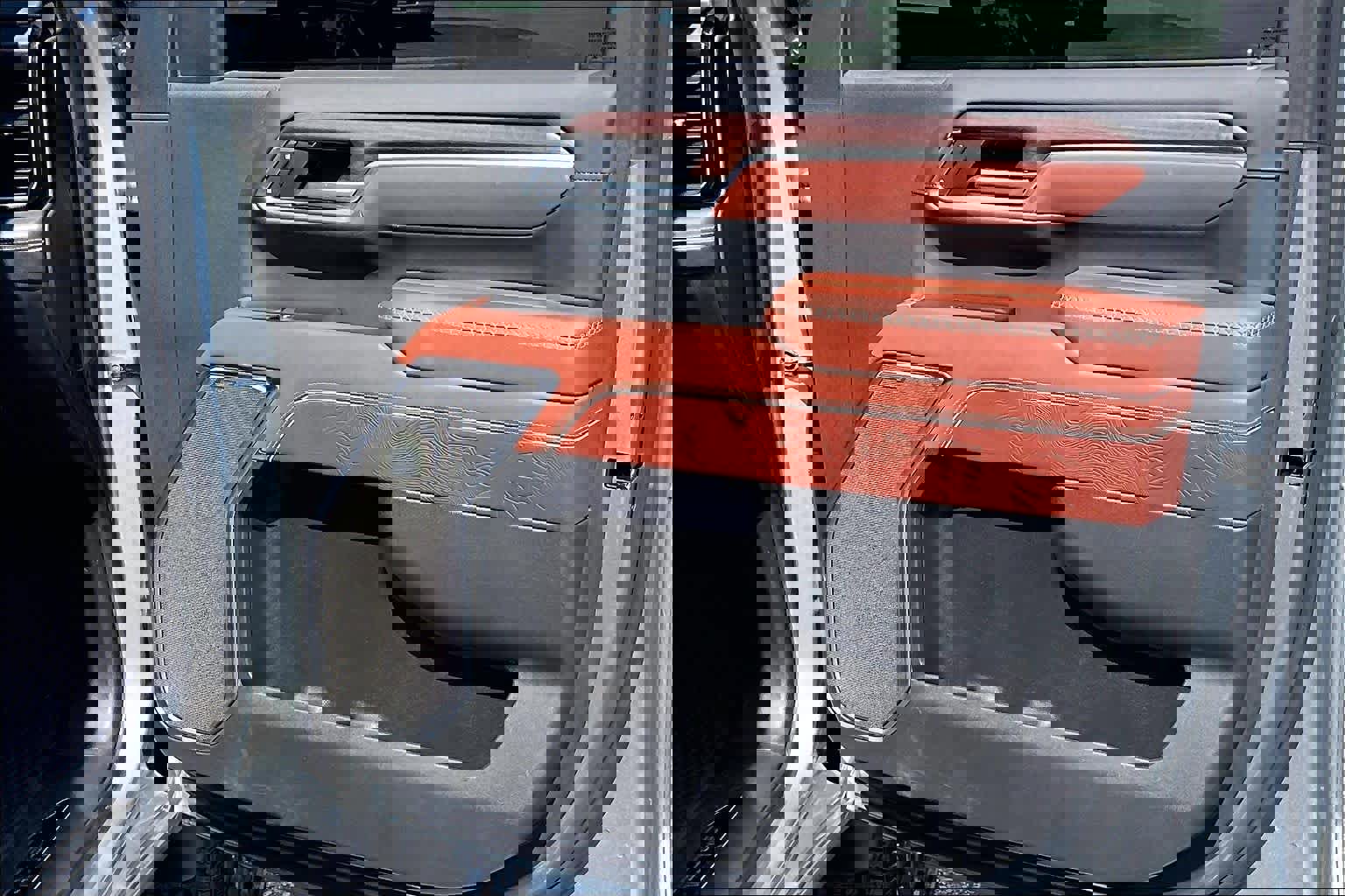 Used 2025 GMC Sierra 2500 Denali Ultimate AWD/4WD image 23