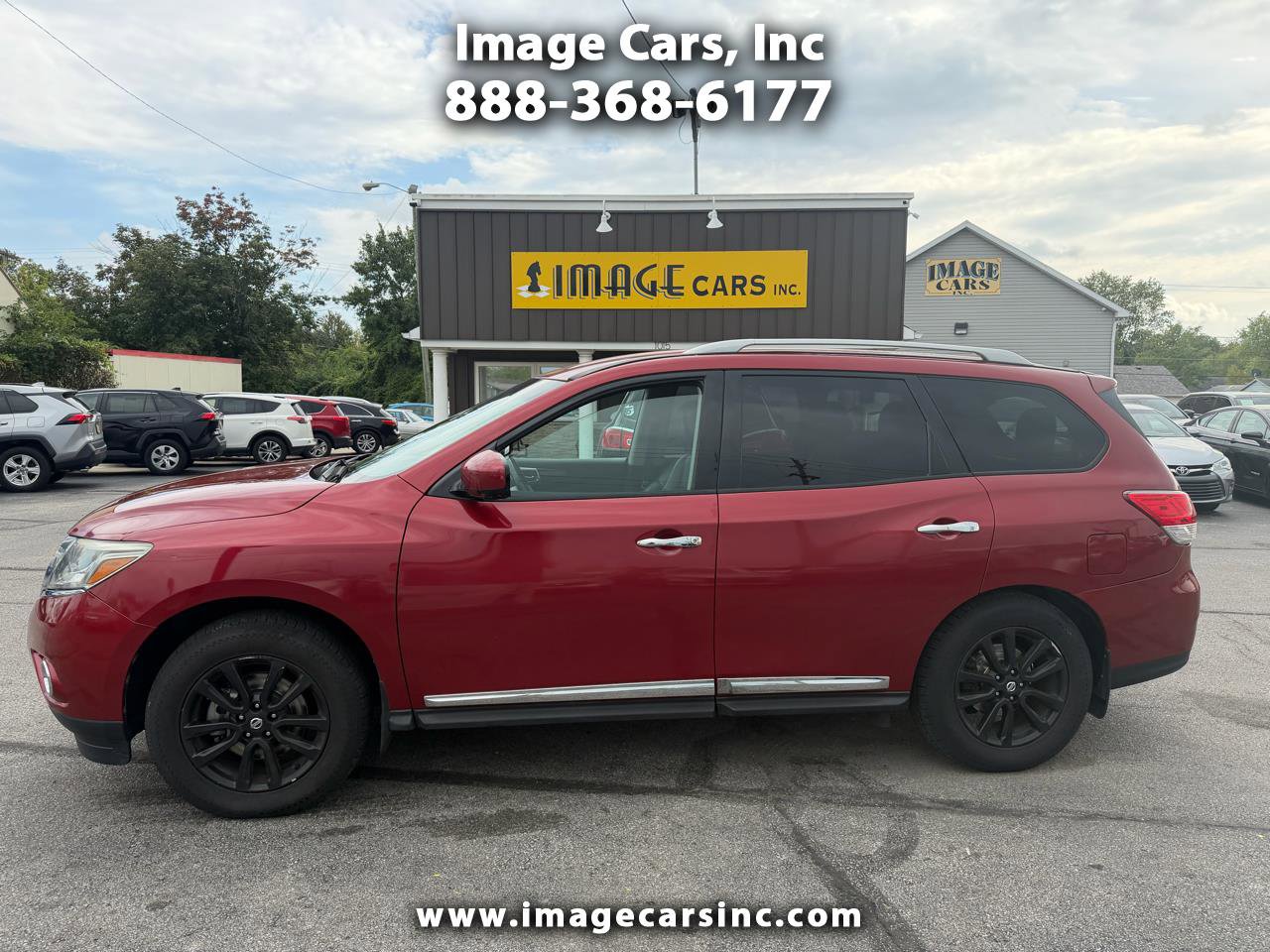 Used 2015 Nissan Pathfinder SL w/ SL Tech Package