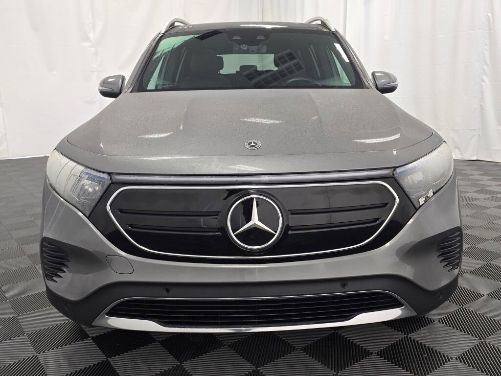 Used 2022 Mercedes-Benz EQB 350 4MATIC image 9