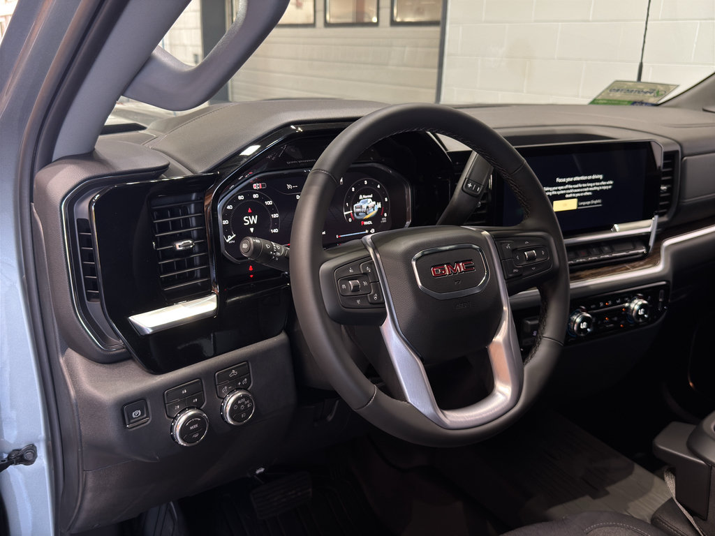 New 2026 GMC Sierra 3500 SLE AWD/4WD image 18