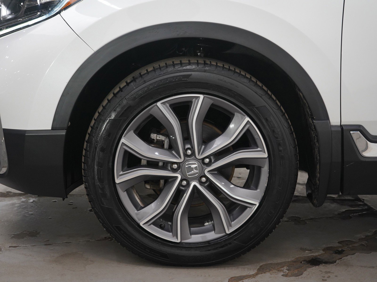 Used 2020 Honda CR-V Touring image 28