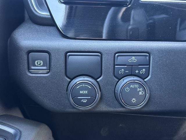 Certified 2025 Chevrolet Silverado 1500 LT w/ Leather Package image 17
