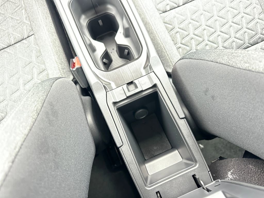 New 2026 Nissan Kicks SV w/ SV Premium Package image 27