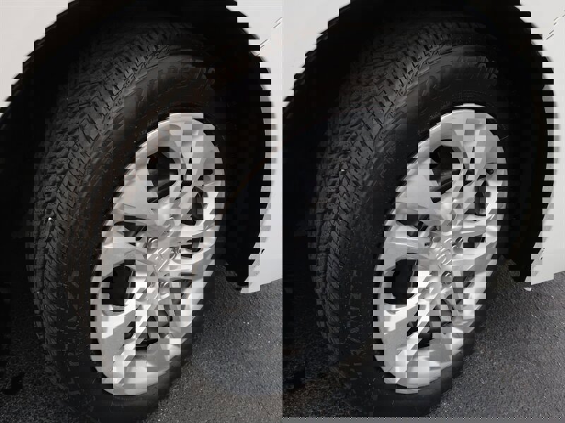 Used 2015 Honda Civic LX image 29