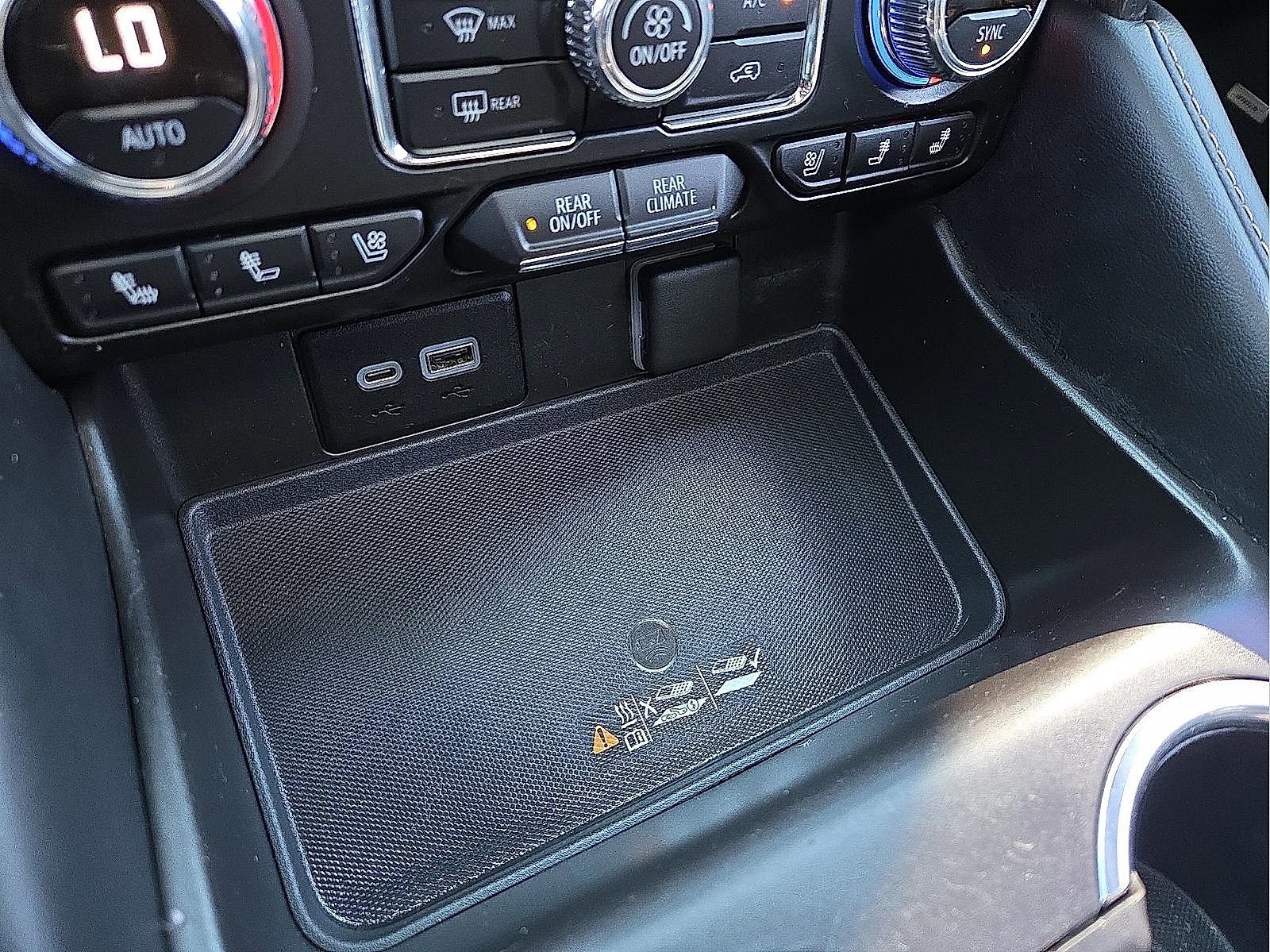 Used 2021 GMC Yukon AT4 w/ AT4 Premium Plus Package image 19