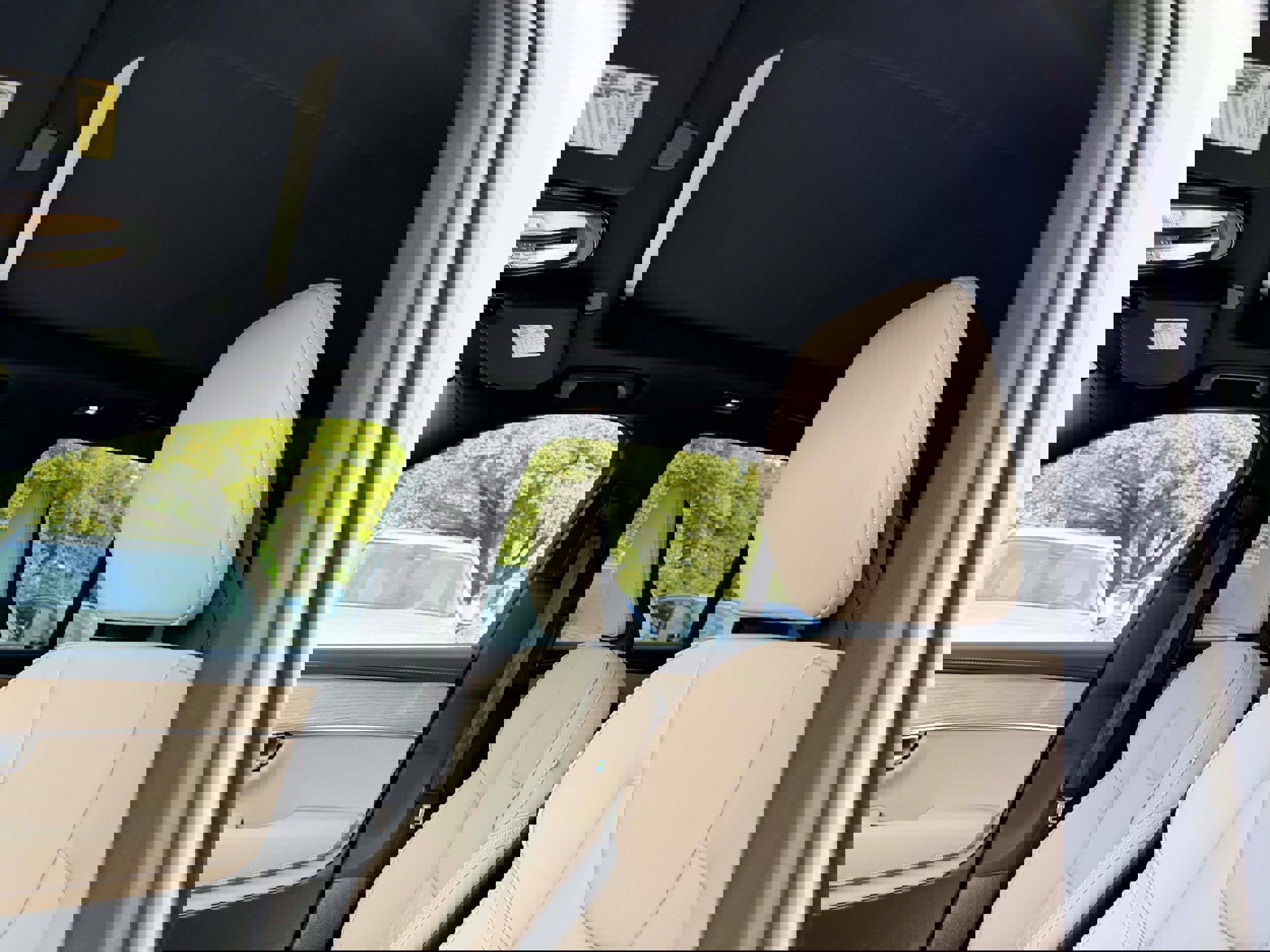 New 2026 Volvo XC90 B5 Core image 13