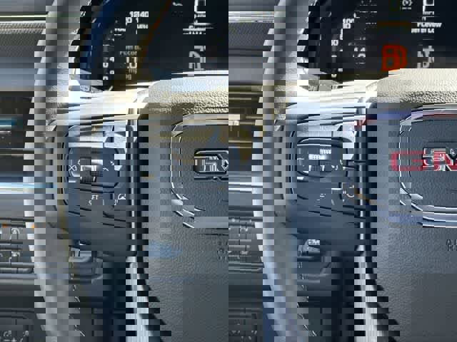 Used 2024 GMC Yukon XL AT4 w/ AT4 Premium Package image 8